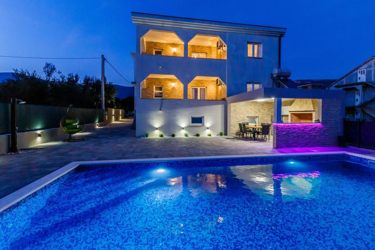 Villa Lamarin Kastela Exterior photo